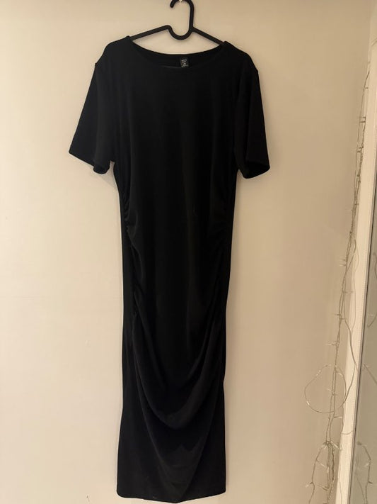 Stutterma síðkjóll