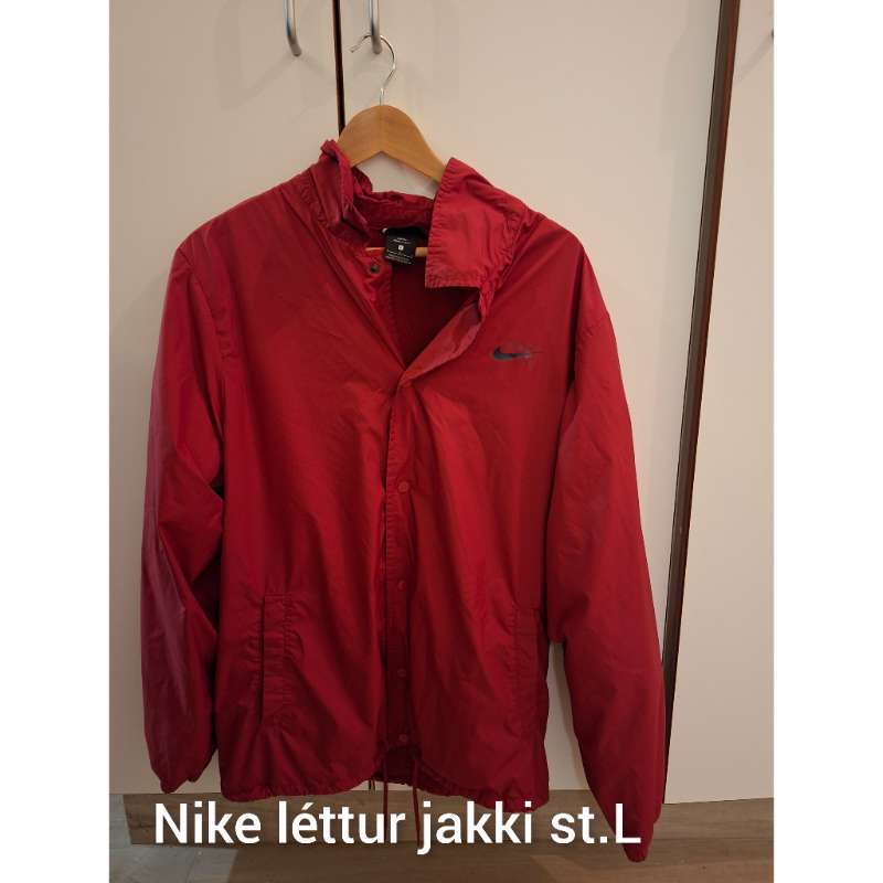 Nike léttur jakki