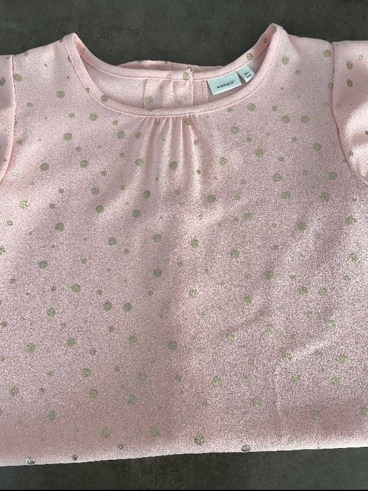 Name it bleikur kjoll