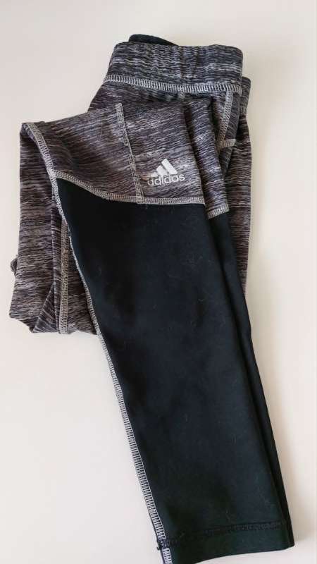 Leggings gráar Adidas