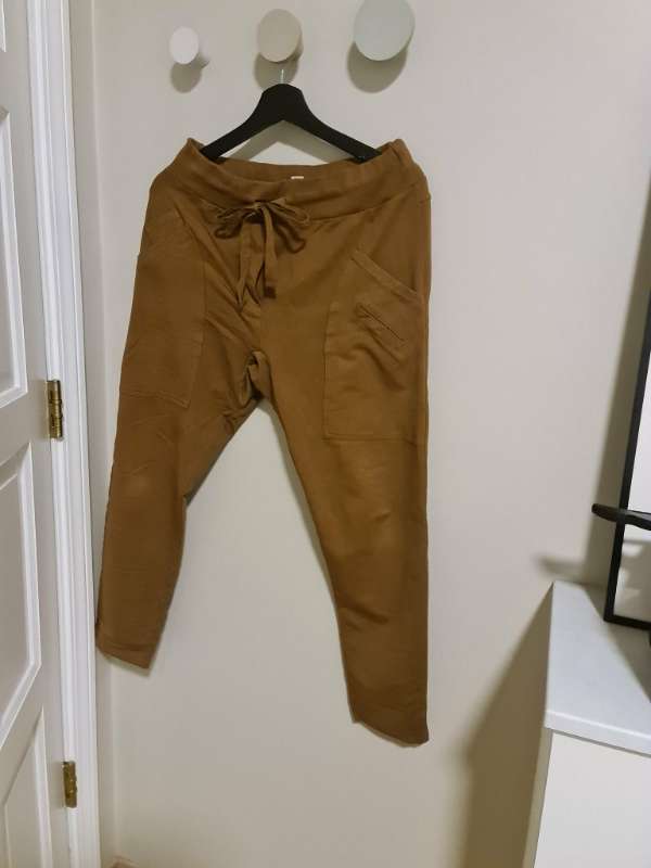 Buxur brúnar