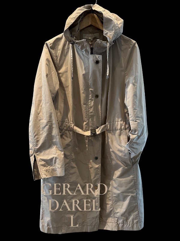 GERARD DAREL ljós regnjakki L