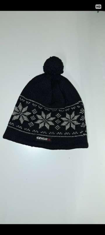 NÝ Húfa svört ICEWEAR mynstur