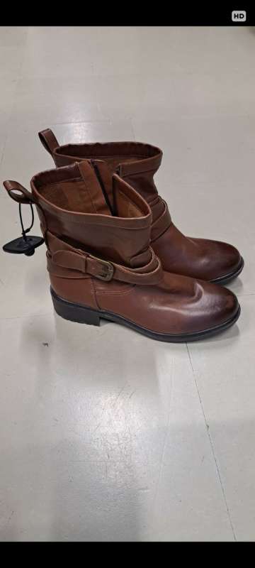 Skór brúnir THE SHOES