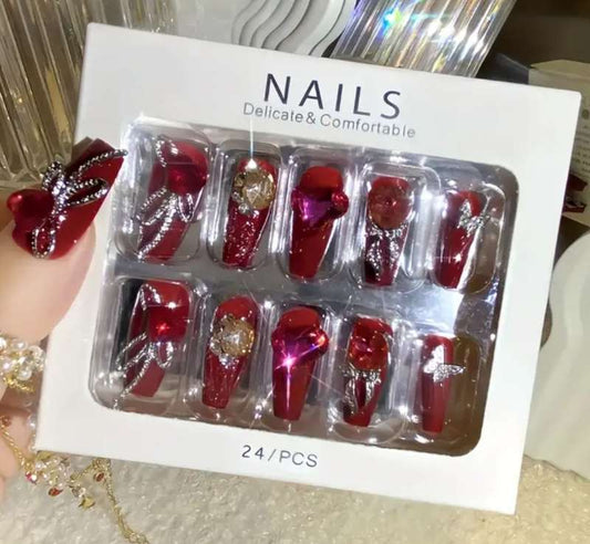 10pcs Handgerðar neglur