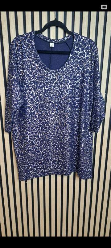 Kjóll svart silfgy zikzak