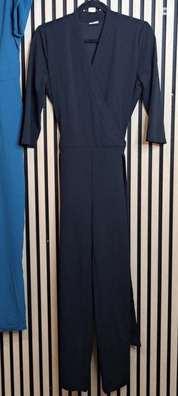 $ Samfestingur svartur