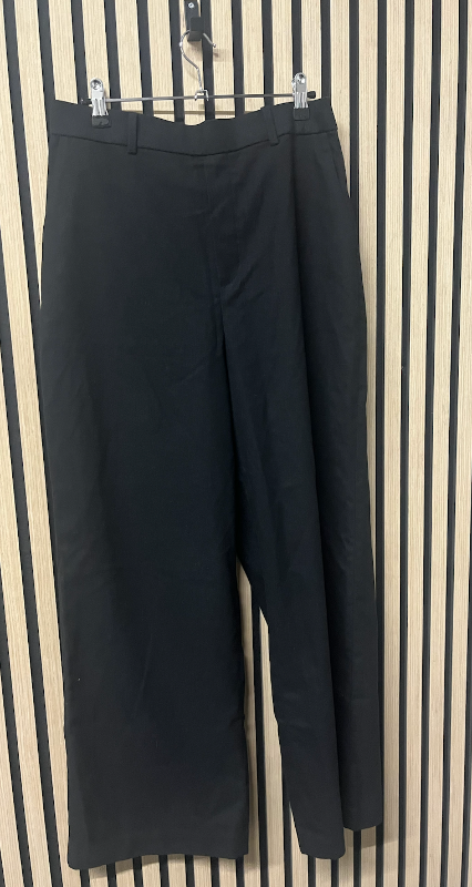 Uniqlo buxur svartar