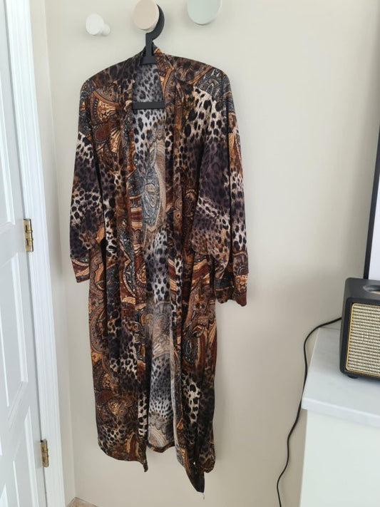 Kimono brúnn