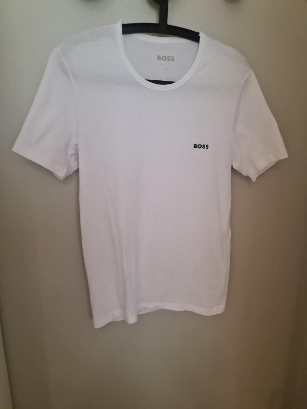 boss hvítur