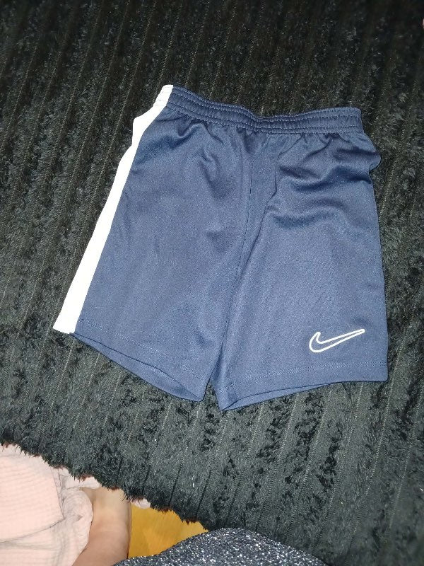 Nike stuttbuxur
