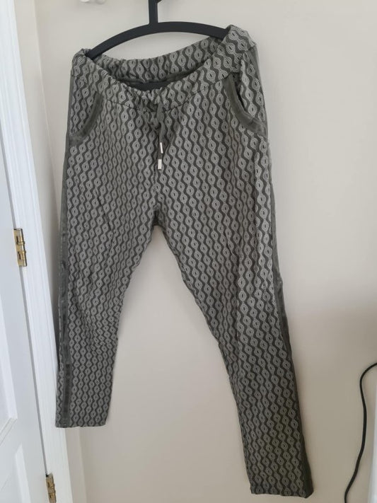 buxur munstraðar