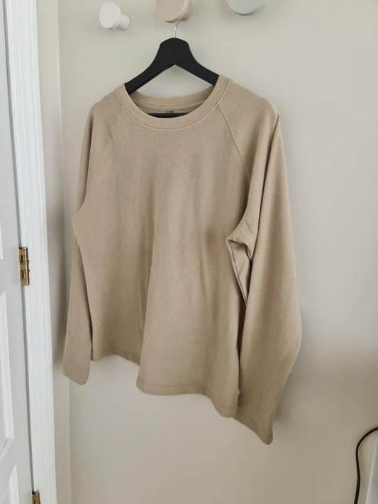 Mjúk peysa beige