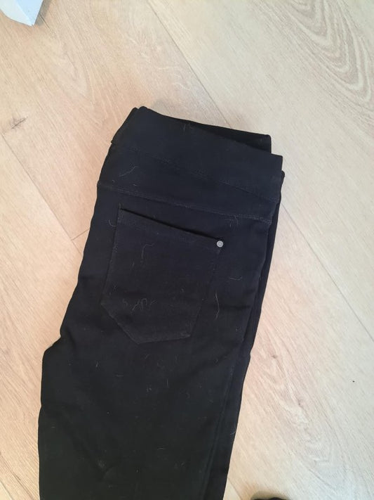 Buxur Amisu 42