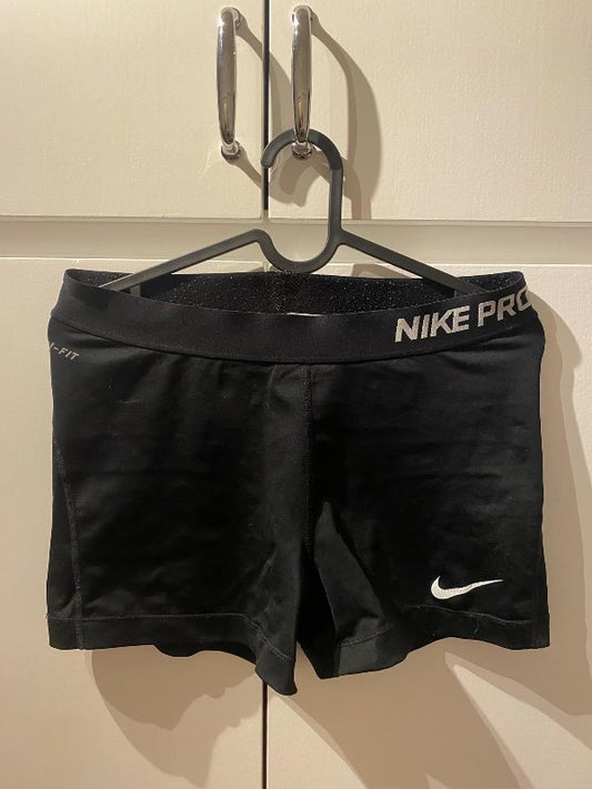 Nike stuttbuxur