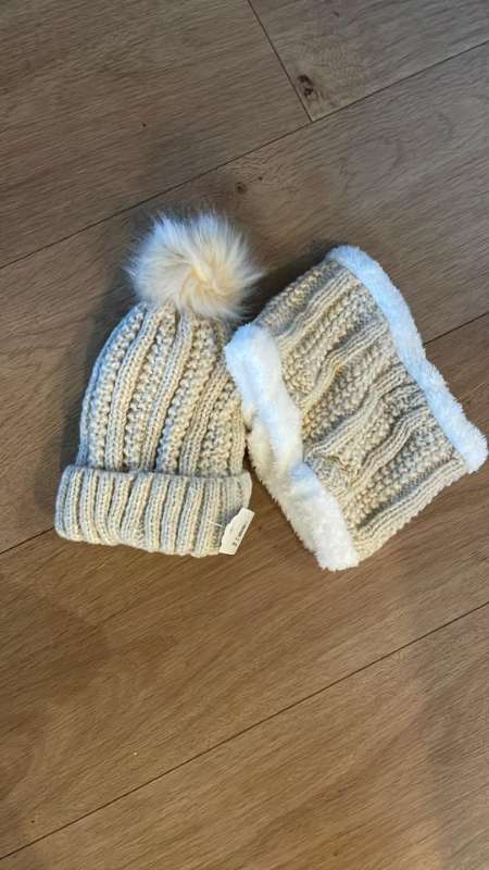 húfa og kragi