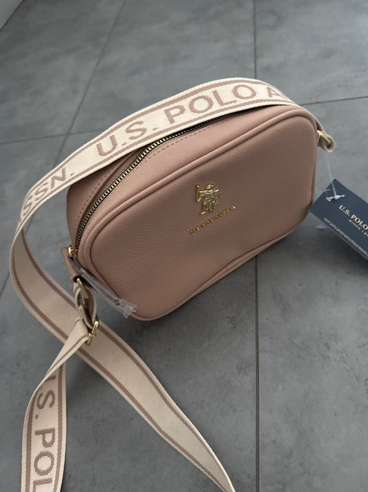 Polo taska ný
