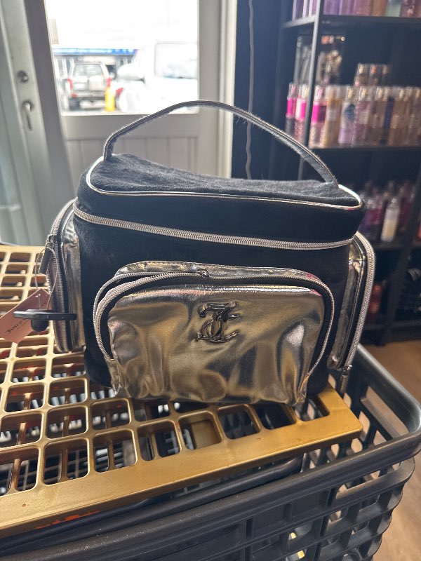 Juicy Couture taska svört og silfur