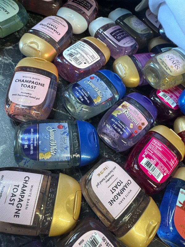 Bath and body handspritt