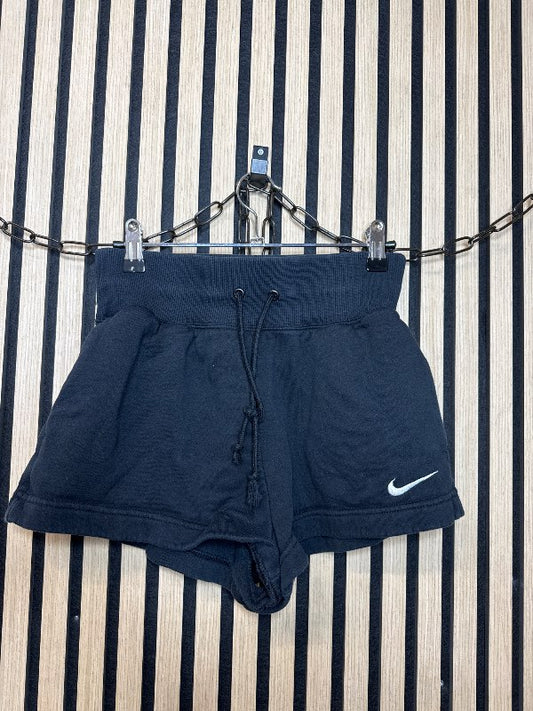 Nike stuttermabolur