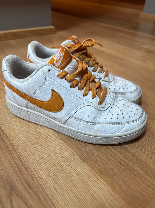 Nike skór 36.5-37