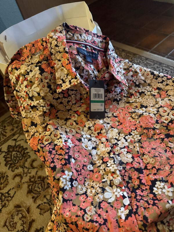 Tommy Hilfiger blóma skyrta