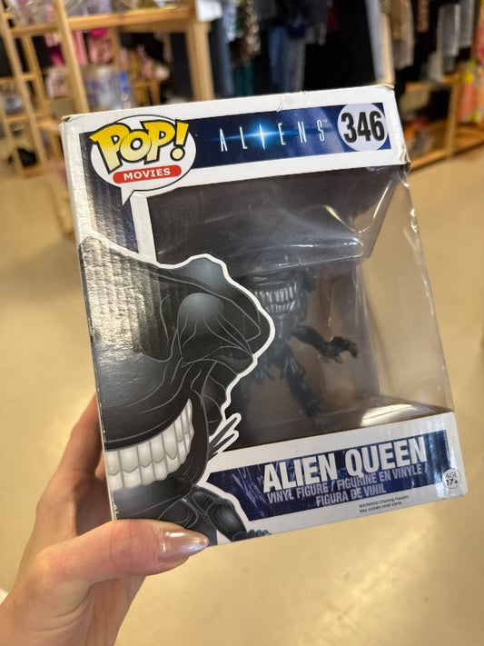 Pop Alien Queen kassi