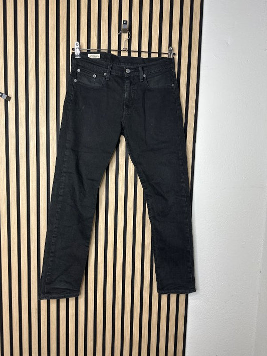 levi’s buxur 502