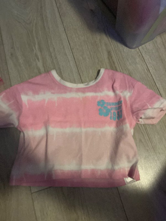 Bleikur stuttur bolur