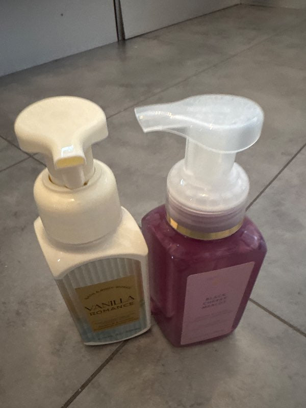 Bath and body handsápa