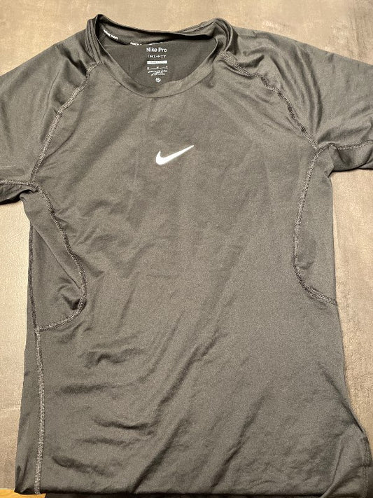 Nike æfingarbolur svartur