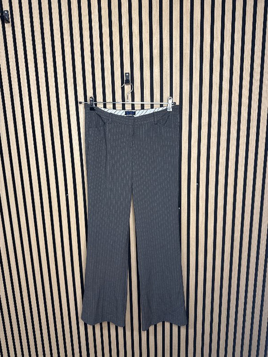 Vintage dragtar buxur gráar