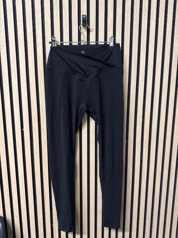 Define The Line Leggings