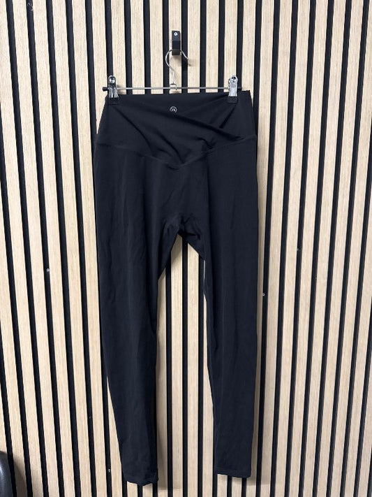 Define The Line Leggings