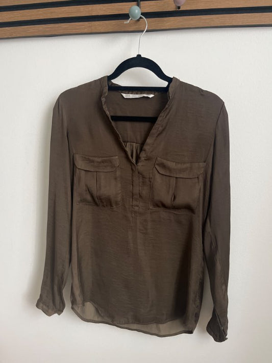Zara Skyrta st XS