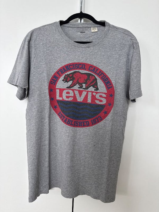 Bolur  Levis grá