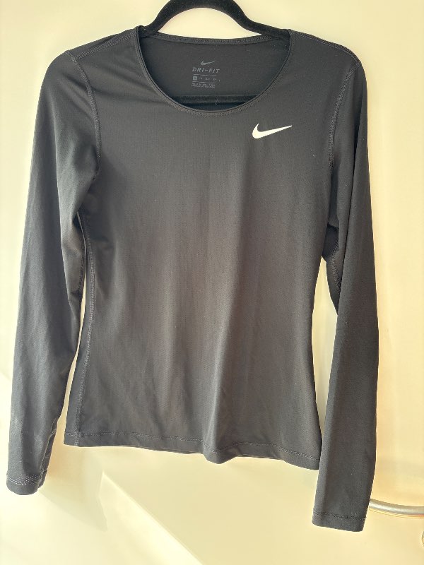 Nike svört 1