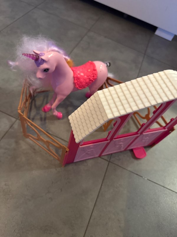 Barbie hestur og girðing