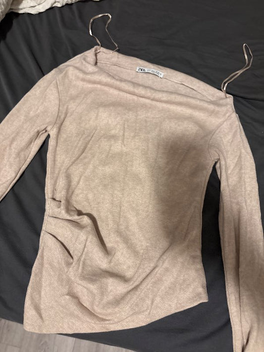 Beige langermabolur