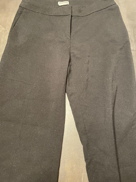 Weekday buxur svartar
