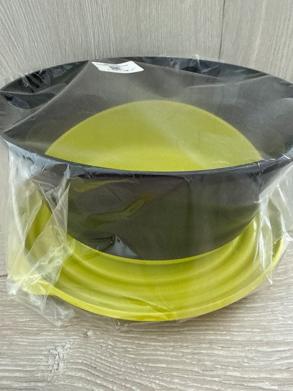 Tupperware skál með lok