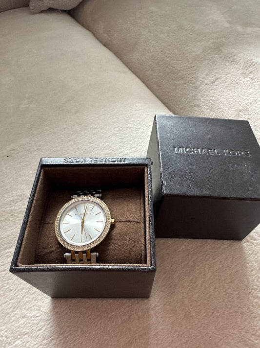 MK clocks m