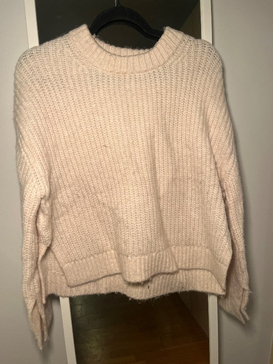 Gina Tricot ljós prjónapeysa