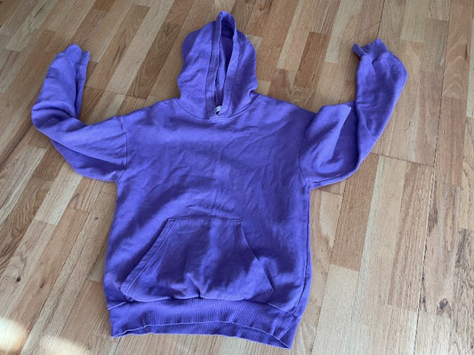 Fjólublá hettupeysa