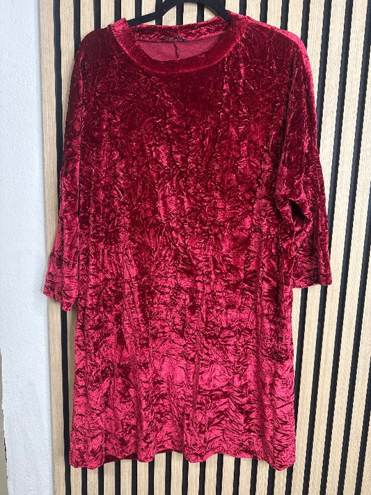 Rauður velvet kjóll