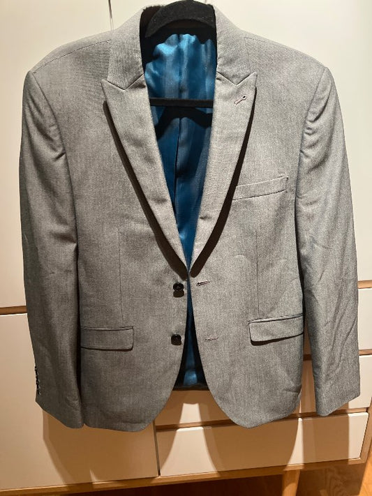 Next jakkafatajakki ljós