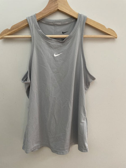 Nike æfingabolur stelpu