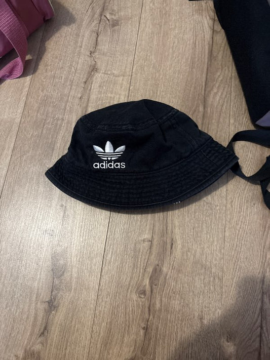 hat