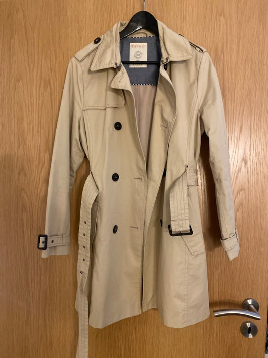 Beige kápa úr Esprit