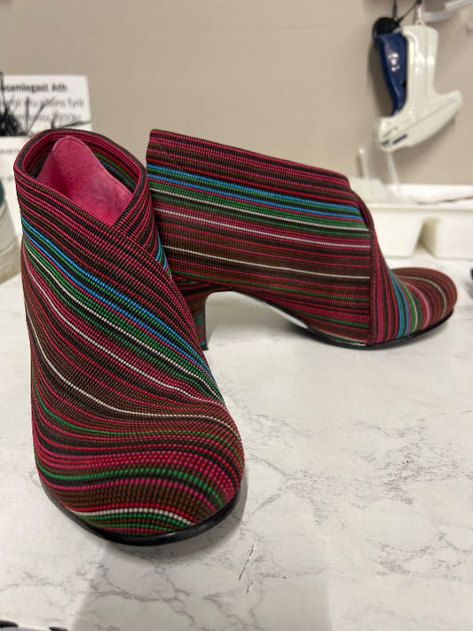 United nude